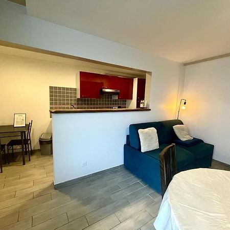 Maisonnette Des Douves Plein Centre 1 A 4 Voyageurs Malestroit Luaran gambar