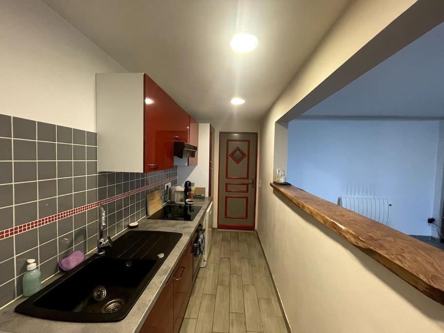 Maisonnette Des Douves Plein Centre 1 A 4 Voyageurs Malestroit Luaran gambar